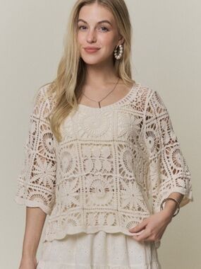 "The Taylor" Beige Open-knit Square Crochet Top
